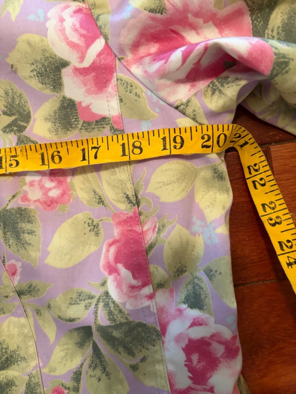Jaclyn Smith Lavender & Green Floral Trench Coat - Picture 10 of 11